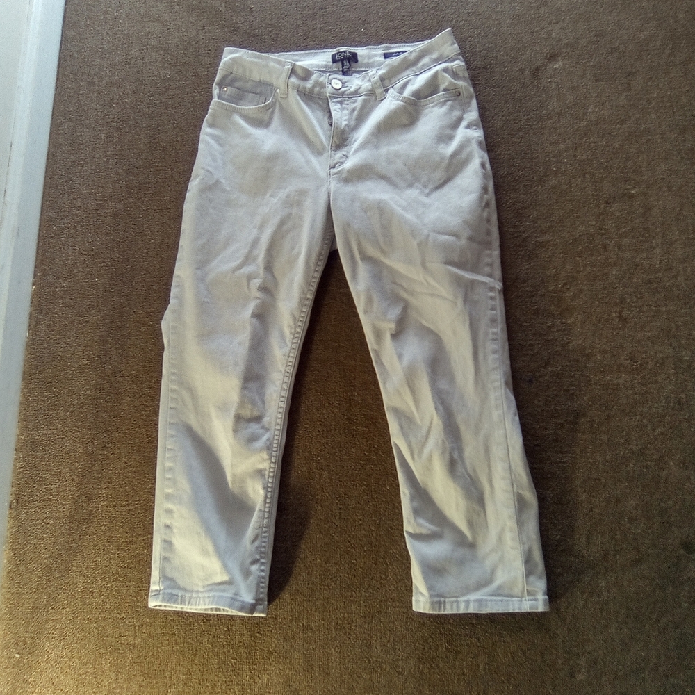 JONES NEW YORK  Jean size 8